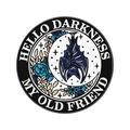 Spilla gotica in smalto con luna e pipistrello e scritta Hello Darkness My Old Friend - Lettera Pipistrello Tondo (QHXZ5577)