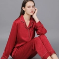 Set pigiama da donna in seta bordeaux con maniche lunghe e motivo jacquard floreale - M / Rosso (Donne)