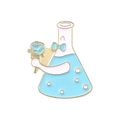 Cartoon Erlenmeyerkolben Emaille-Pin mit blauer Rose und Fliege in Goldoptik-Finish - Blaue Rosenkolben (xz4706)