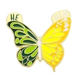 Épingle papillon en émail avec pronoms HE et HIM en jaune et vert éclatant - Xz6960