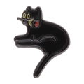 Spilla smaltata con gatto nero e rosa rossa in bocca per borse e accessori d'abbigliamento - Gatto in Piedi Mordendo una Rosa Rossa (XZ8369)