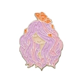 Emaille broche met een meisje met paars verloophaar en levendige oranje vlinders - Paars Haar Vlinder Meisje (XZ8506)