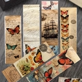 Retro vlinder bladwijzers en decoratief papier met vintage schrift op donker hout - Retro Vlinder Nationale Trend Serie