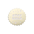 Broche en alliage doré Stay Gold avec étoiles en émail blanc sur fond blanc - Style Rond avec Inscription Stay Gold (QHXZ1232)