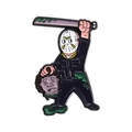 Pin de esmalte de película de terror Jason Voorhees con máscara de hockey y machete - Estilo de Personaje de Película de Terror (QHXZ019)