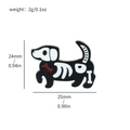 Zwarte emaille pin met skelet hond ontwerp en rood bot detail voor Halloween - Skelet Hond (XZ2358-4)