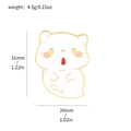 Schattige witte emaille kattenspeld met gouden rand, maat 31mm bij 26mm, gewicht 4,5g - Witte Knuffelende Kat Stijl (XZ3020-5)