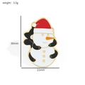 Broche esmaltado de muñeco de nieve de Navidad con medidas 30mm x 21mm y un peso de 3,5g - Muñeco de Nieve de Navidad (XZ3354-3)