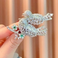 Broche de cobre vintage con dos pájaros, circonitas blancas y piedras verdes - Tono Plateado Doble Pájaro (B512)
