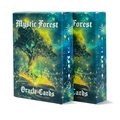 Detalle de cajas de cartas Mystic Forest con diseño de árbol místico y libro de magia luz - Estilo Bosque Místico (T01043015)
