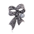 Detalle de broche de lazo retro con diamantes de imitación oscuros y perla gris - Estilo Strass Gris Oscuro (XZ078-A)
