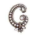 Spilla vintage a lettera G dorata con perle e strass su sfondo bianco - Oro Antico (B230-A)