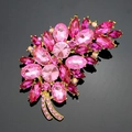 Broche fleurie en pierres roses et monture dorée pour accessoire de mode femme - Rose Fuchsia (B260-E)