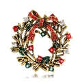 Sprankelende kerstkrans broche met een rode strik en gekleurde strass-stenen - Kerstkrans Stijl (C237-A)