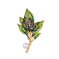 Elegante spilla a foglia dorata con smalto verde, cristalli e dettagli in perle - Verde (AL1191-D)