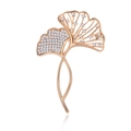 Exquisite Ginkgo-Blatt-Brosche in Roségold mit funkelndem Zirkonia-Pavé und Hohl-Design - Goldener Ginkgoblatt-Stil(B155-A)