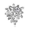 Exquisito broche de fuegos artificiales plateado con cristales brillantes y flecos - Broche Floral Plateado (C243-B)