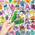 Pack de 50 pegatinas de calaveras impermeables para decorar portátiles y monopatines - Estilo de Calavera Antropomórfica (T01042363)