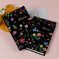 Planner floreali creativi con scritte dorate su un delicato sfondo rosa tenue - Stile Floreale Nero (T01042441)