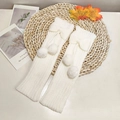 White cable knit leg warmers with delicate bows and hanging pom-poms for girls - One Size / White