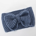 Fascia invernale in maglia grossa per donna con fiocco fatto a mano in colore blu denim - Celeste