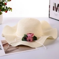 Beige wide brim straw sun hat with pink floral decoration for beach vacation - One Size / Off White