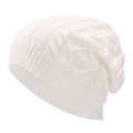 Berretto in maglia bianca invernale con motivo a trecce spesse e decoro a rombi - Bianco