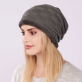 Berretto in maglia unisex grigio scuro a quadri con calda fodera in pile per l'inverno - Taglia unica / grigio scuro