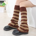 Bruine en beige gestreepte gebreide beenwarmers in Japanse Y2K-stijl voor dames - Eén maat / Koffie en kaki