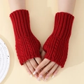 Mitaines rouges en maille torsadée pour femmes avec design sans doigts tendance - Taille unique / Bordeaux