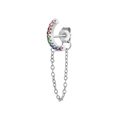 Orecchino a lobo a mezzaluna in argento S925 con zirconi arcobaleno e catena sottile - Nappa Arcobaleno / Argento