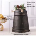 Schwarze Vintage Metallglocke mit Zapfen, Beeren und rustikaler Schleife als Deko - Groß / Antik-Schwarz