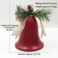 Rote Weihnachtsglocke zum Aufhängen mit Kiefernnadeln, Zapfen und rustikaler Leinenschleife - Klein / Rot