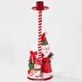 Vintage-Weihnachtskerzenständer mit Weihnachtsmann, Schneemann und Geschenkbox-Basis - Weihnachtsmann umarmt Zuckerstange Stil (Stil D)