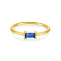 Bague minimaliste en or avec saphir bleu rectangulaire serti de quatre griffes élégantes - US 6 / Or Pierre Bleu Foncé