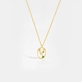 Detalle del collar de plata S925 dorada con piedras de circonita cúbica multicoloras - Tauro