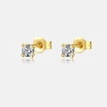 Detail van S925 sterling zilveren stempel op gouden oorknopjes met hoogwaardige zirkoon - Vier-Pootzetting Witte Zirkonia Stijl / 18k Verguld Witte Zirkonia