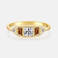 Anillo minimalista de plata S925 con cristal blanco cuadrado y piedras laterales doradas - US 6 / Chapado en oro 18K