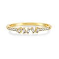 Minimalistische goudkleurige S925 zilveren ring met vijf baguette stenen en diamantjes - US 6 / 18K goud