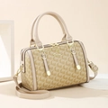Elegante bolso Boston beige con estampado de monograma y correa de cuero ajustable - 25*14*17 / Caqui