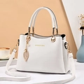Elegante bolso de mano marfil de cuero sintético con grabado lichi y colgante de perlas - 28*12*20*14 / Blanco