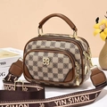 Sac à main chic à damier avec double fermeture éclair et bandoulière large en jacquard - Carreaux Kaki