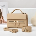 Sac à main beige en cuir Saffiano avec fermetures dorées et deux bandoulières amovibles - Khaki Clair / 21*8*13