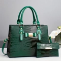 Set borsa a mano due pezzi verde scuro lucido con motivo a coccodrillo e fibbia - Verde