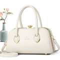 Detail of minimalist cream leather handbag featuring gold crystal lock and chain strap - 29*14*16 / Off White