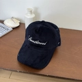 Berretto da baseball in velluto a coste blu scuro con ricamo Smoothmood bianco qui - Regolabile / Nero