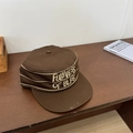 Braune Flatcap Militärmütze mit Streifenstickerei und Fullness of Bliss Aufschrift - Braun