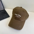 Vintage amerikanische Baseballkappe in Dunkelbraun mit hochwertiger Stickerei für Damen und Herren - 56-59cm (Verstellbar) / Braun