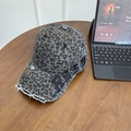 Casquette vintage motif léopard avec bord usé et broderie ROSE de couleur grise - 56-60cm (Ajustable) / Léopard Noir