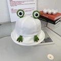 Detail eines weißen Frosch-Anglerhuts mit großen 3D-Augen und Baumwollstoff-Struktur - Kindergröße / Weiß